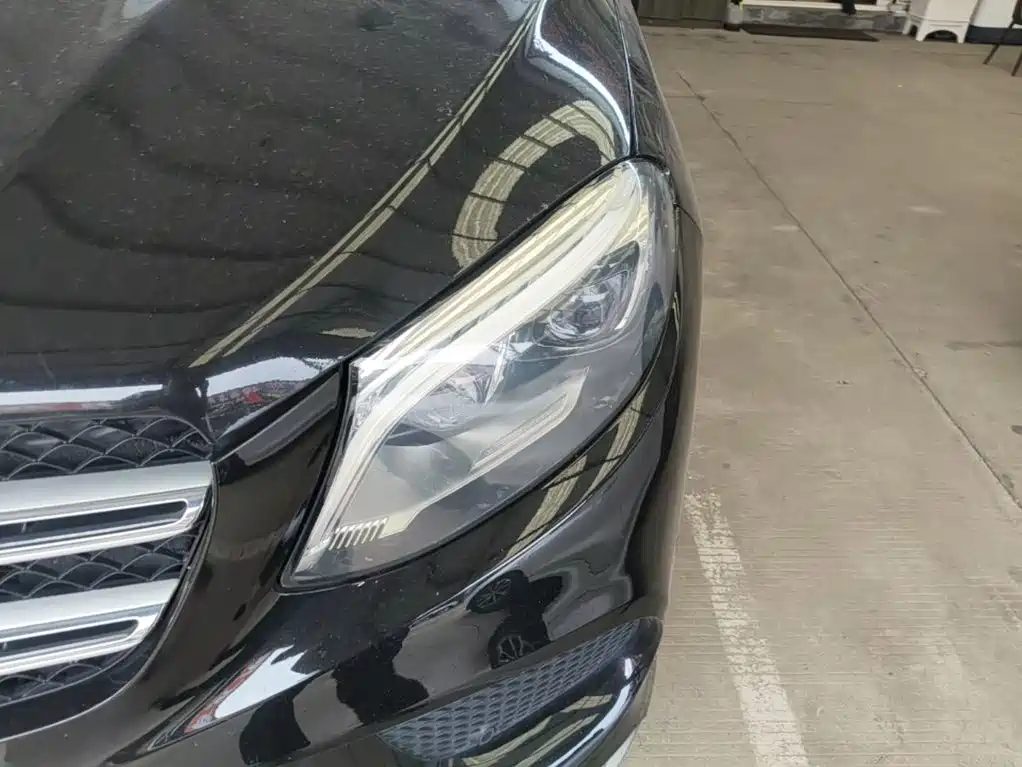 Mercedes-Benz GLE (Import) — миниатюра 24