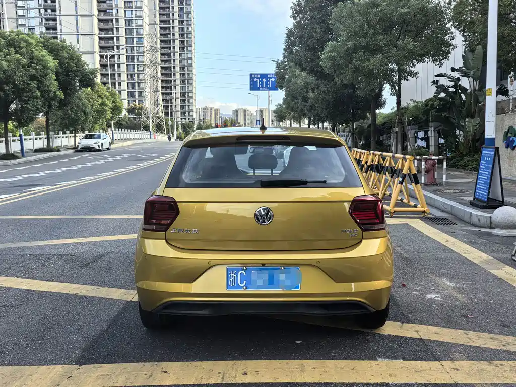 Volkswagen Polo — миниатюра 5