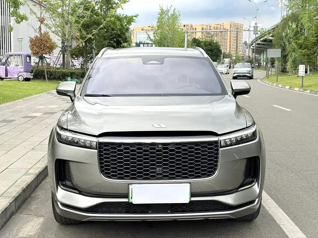 Li Auto Li ONE — миниатюра 2