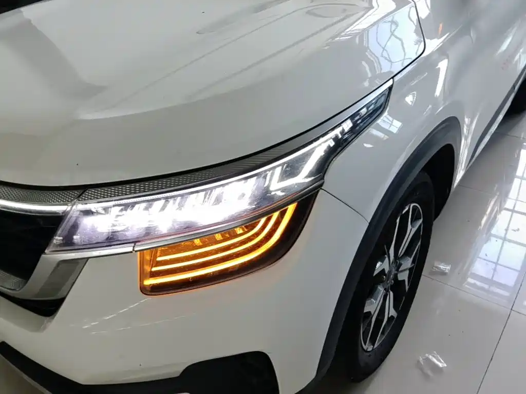 Kia KX3 — миниатюра 24