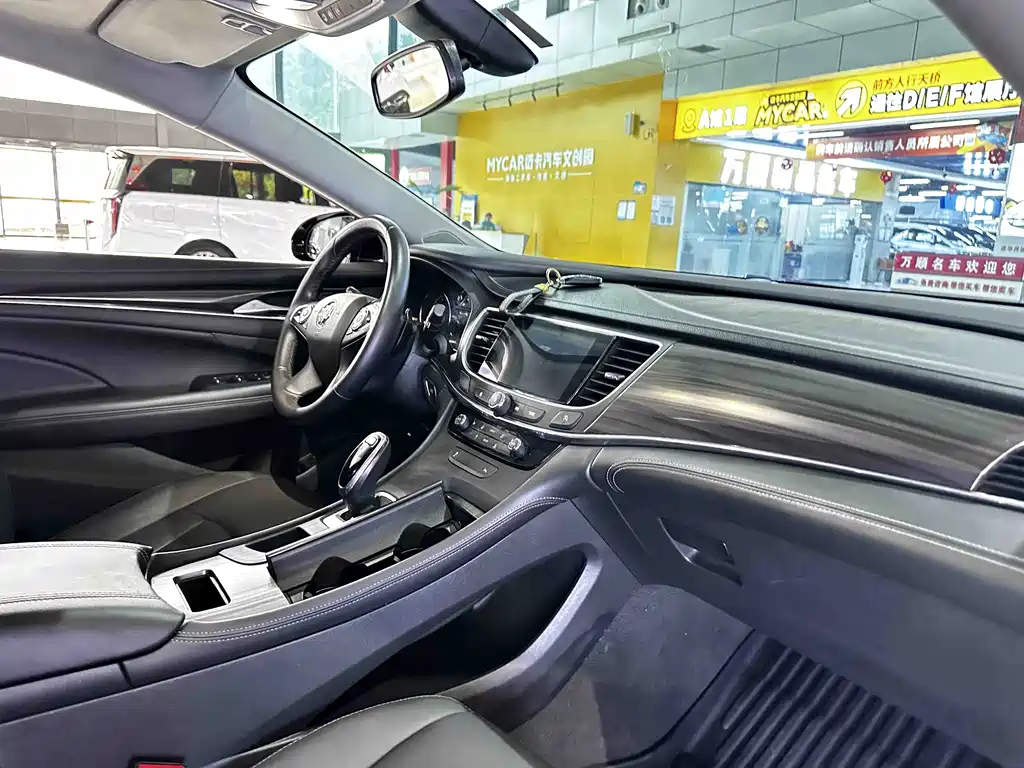 Buick LaCrosse — фотографии объявления, Фото 20