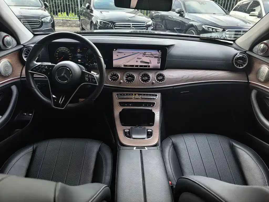 Mercedes-Benz E-Class New Energy — миниатюра 9