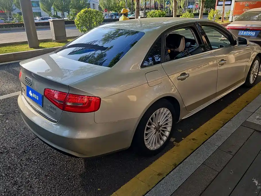 Audi A4L — миниатюра 3