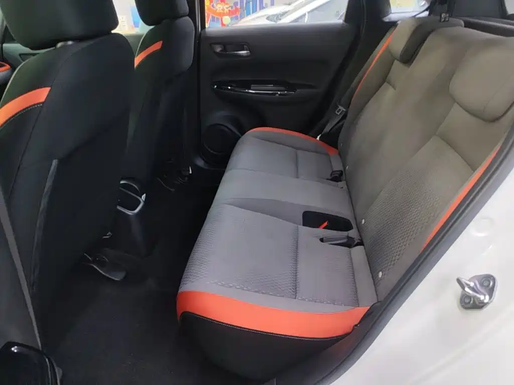 Honda Life — миниатюра 17