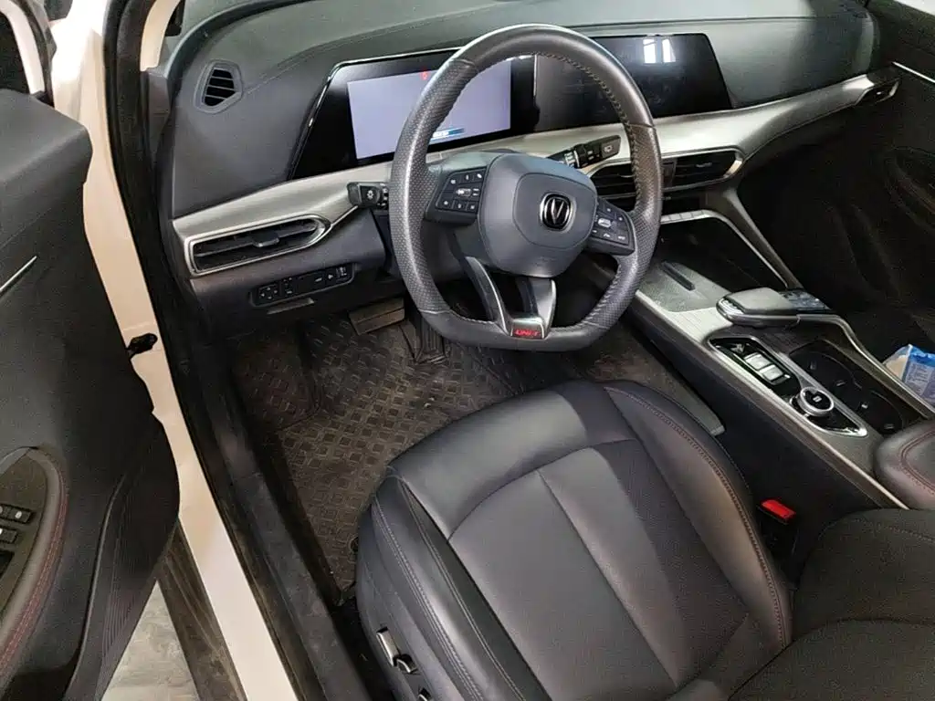 Changan UNI-T — миниатюра 16
