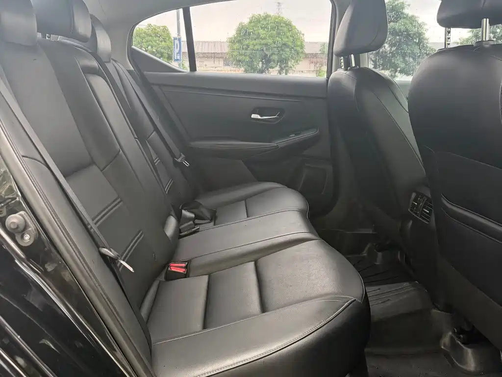 Nissan Sylphy — миниатюра 16