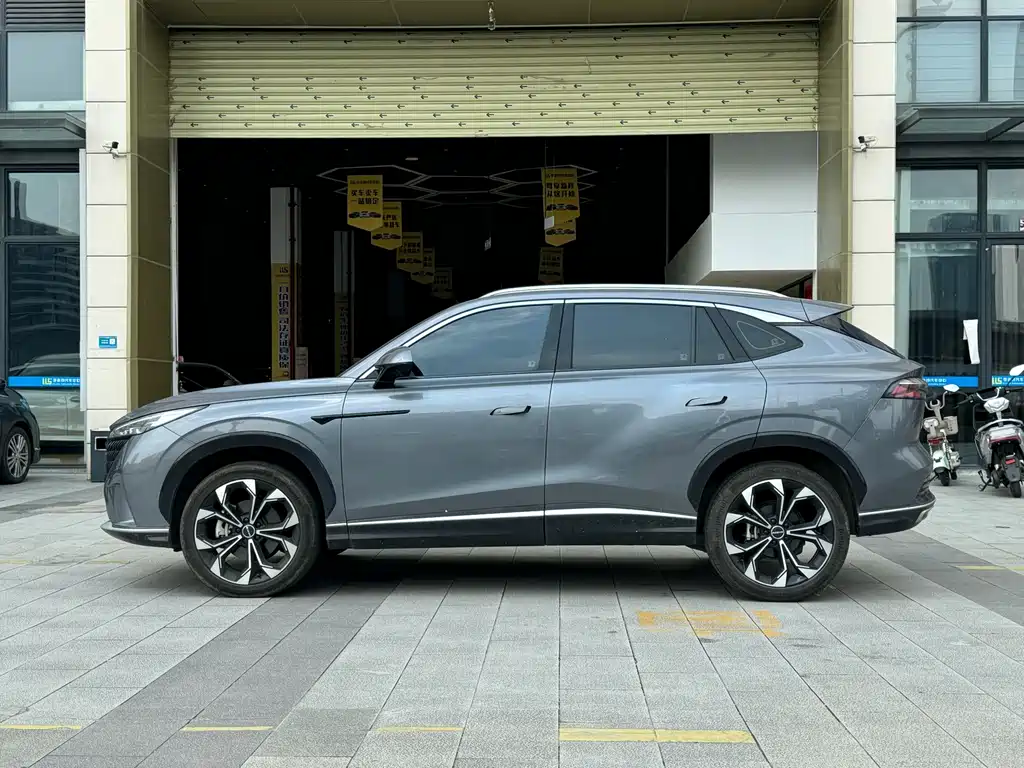 Roewe RX5 — миниатюра 3