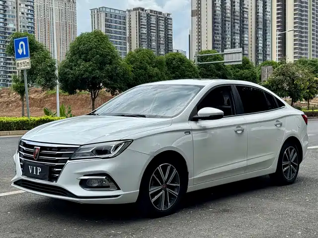2019 Roewe i5
