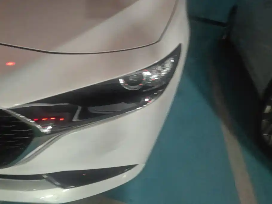 Mazda 3 Axela — миниатюра 5