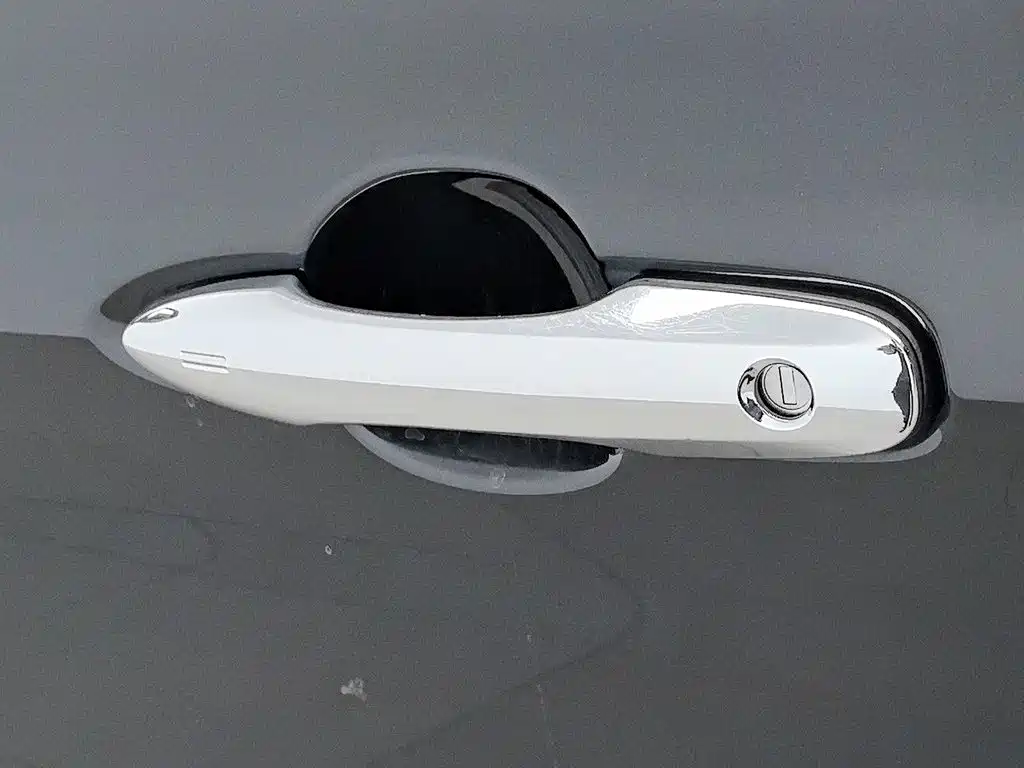 Toyota Avalon — миниатюра 18