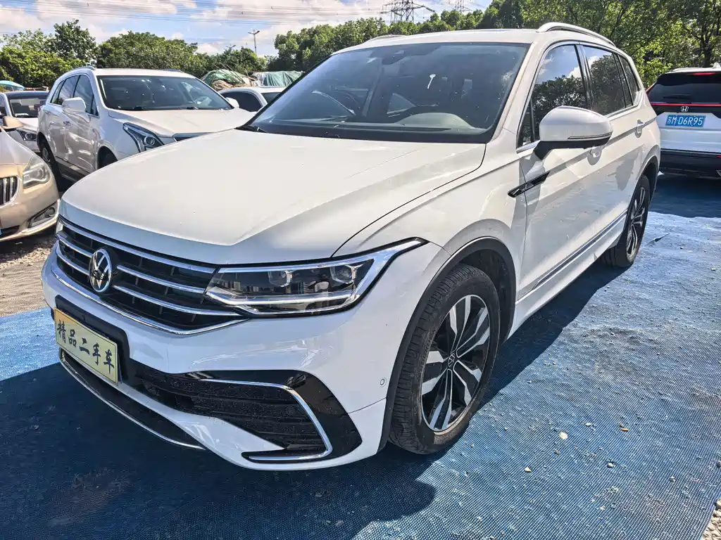 Volkswagen Tiguan X — миниатюра 3