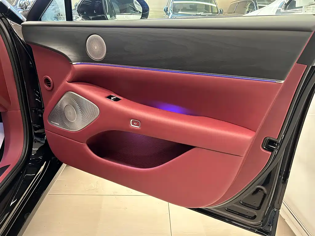 VOYAH Passion L — миниатюра 20