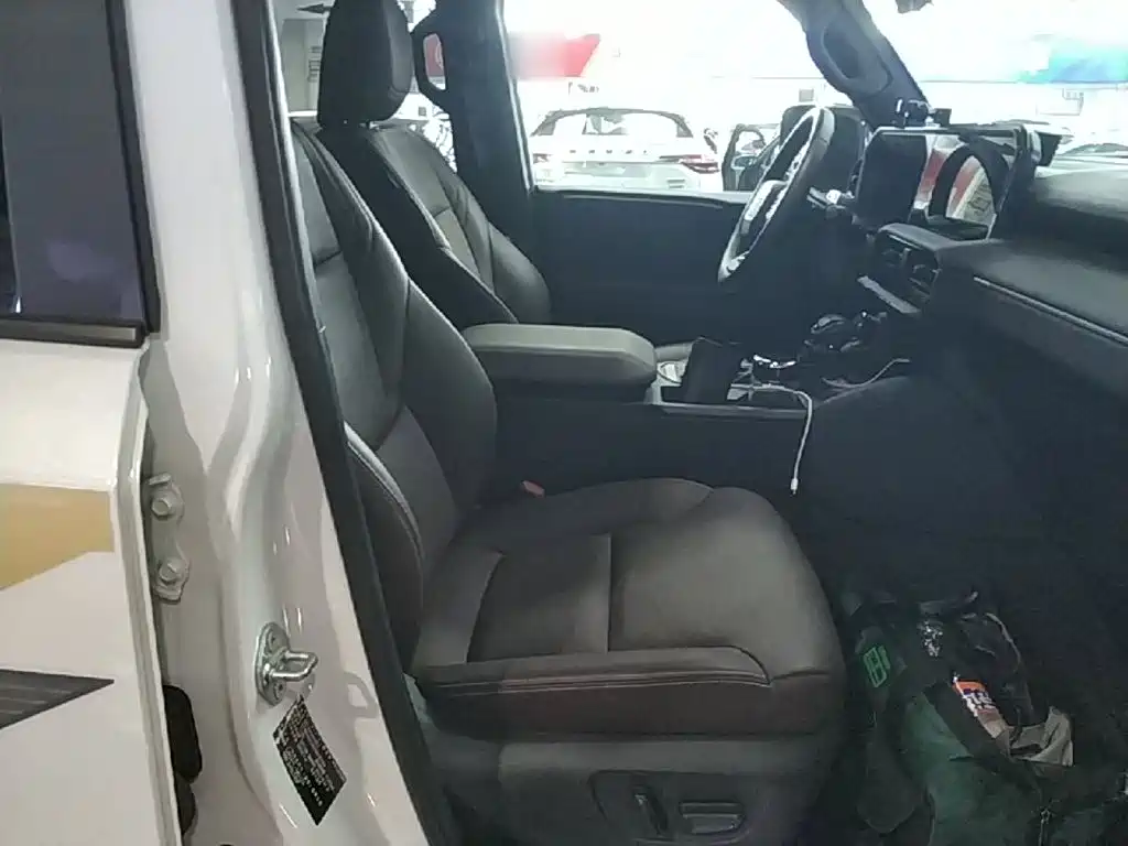 Toyota Prado — миниатюра 25