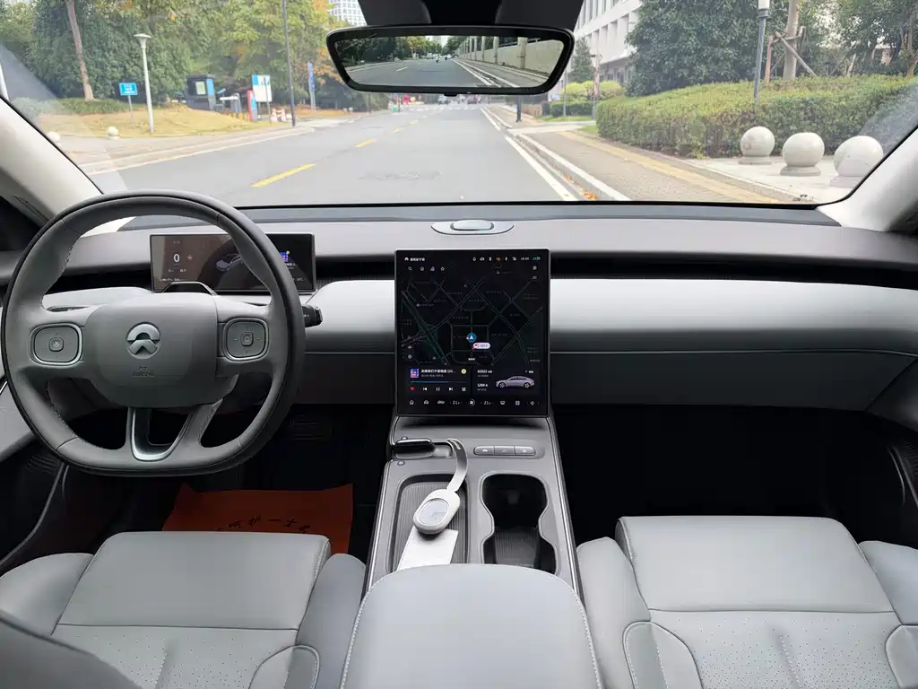 NIO ET5 — миниатюра 6