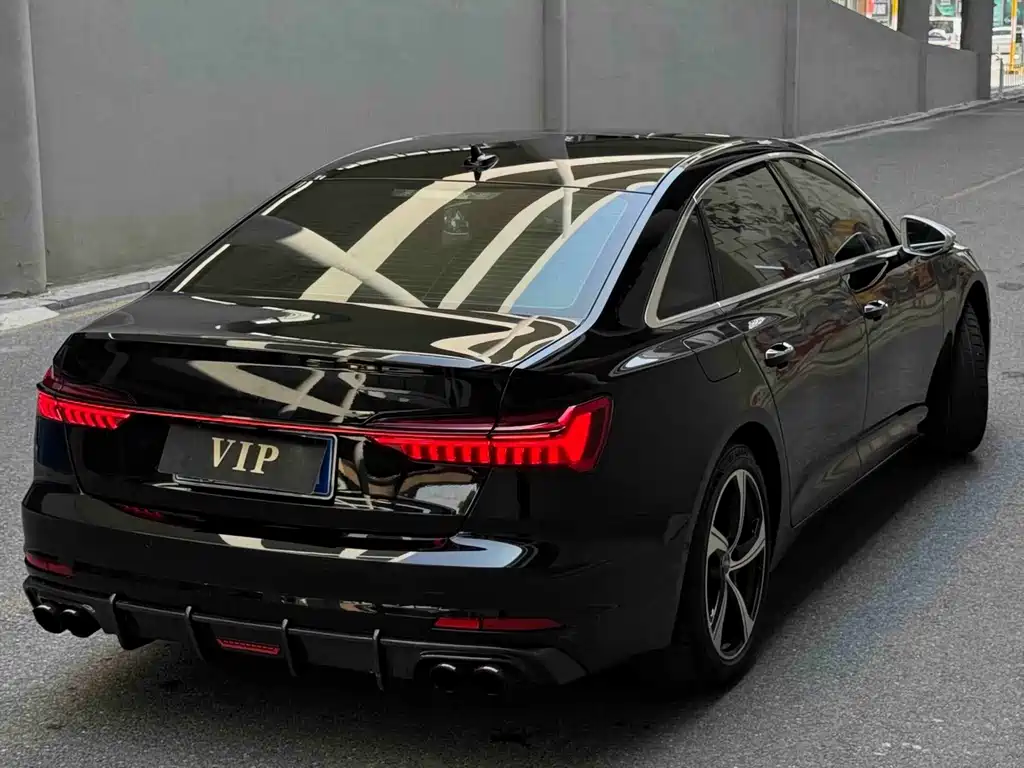 Audi A6L — миниатюра 4