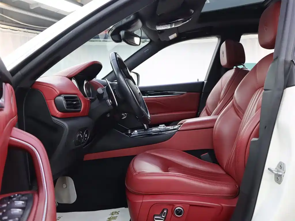 Maserati Levante 2021 3.0T Standard