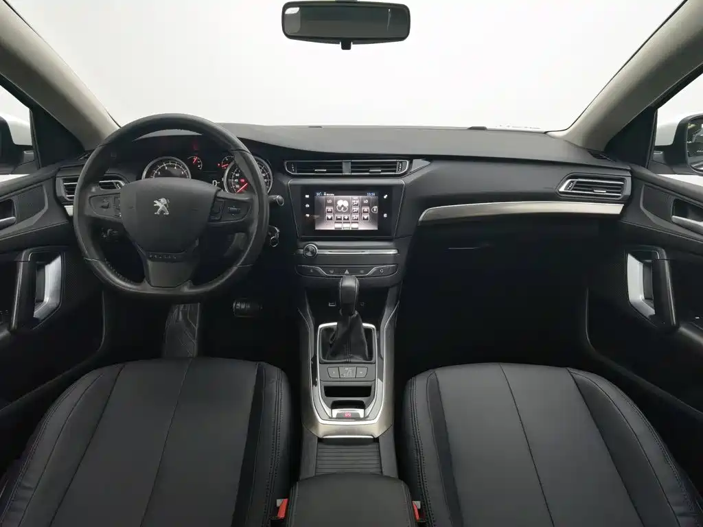 Peugeot 408 — миниатюра 5