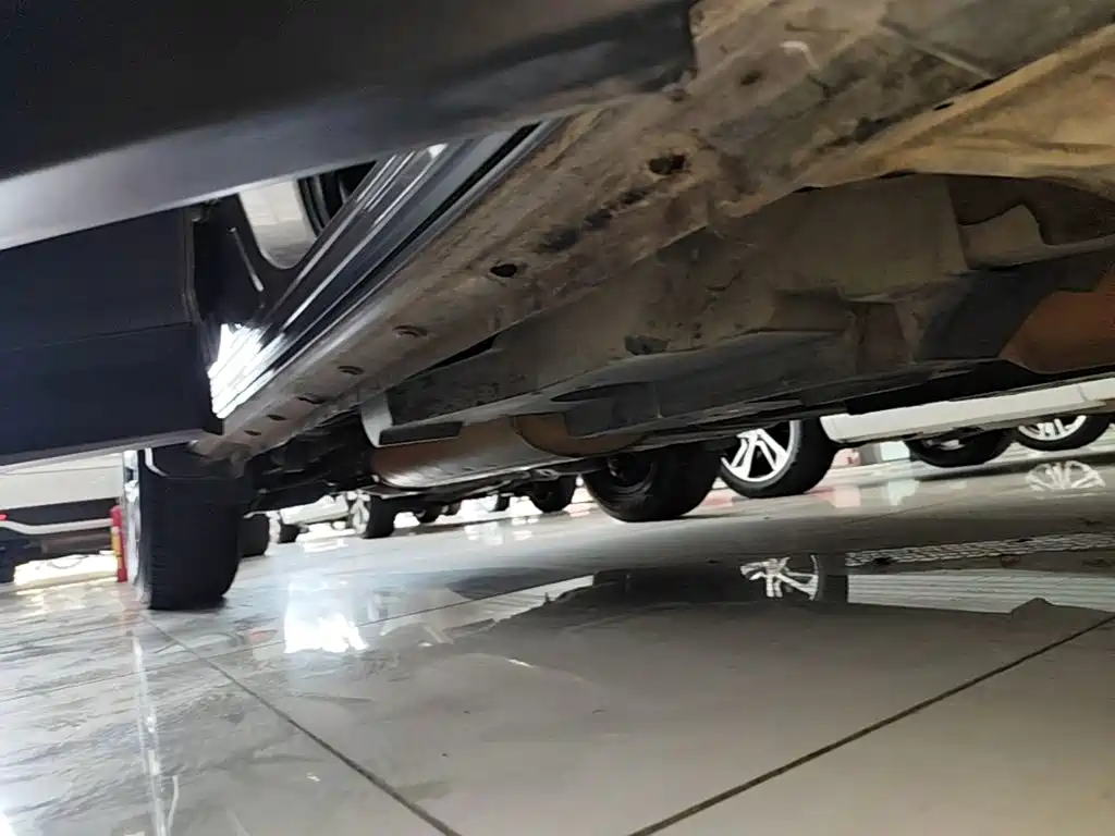 Toyota RAV4 — миниатюра 21