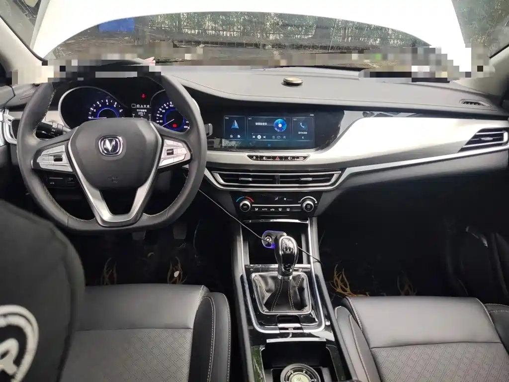 Changan Eado — миниатюра 5