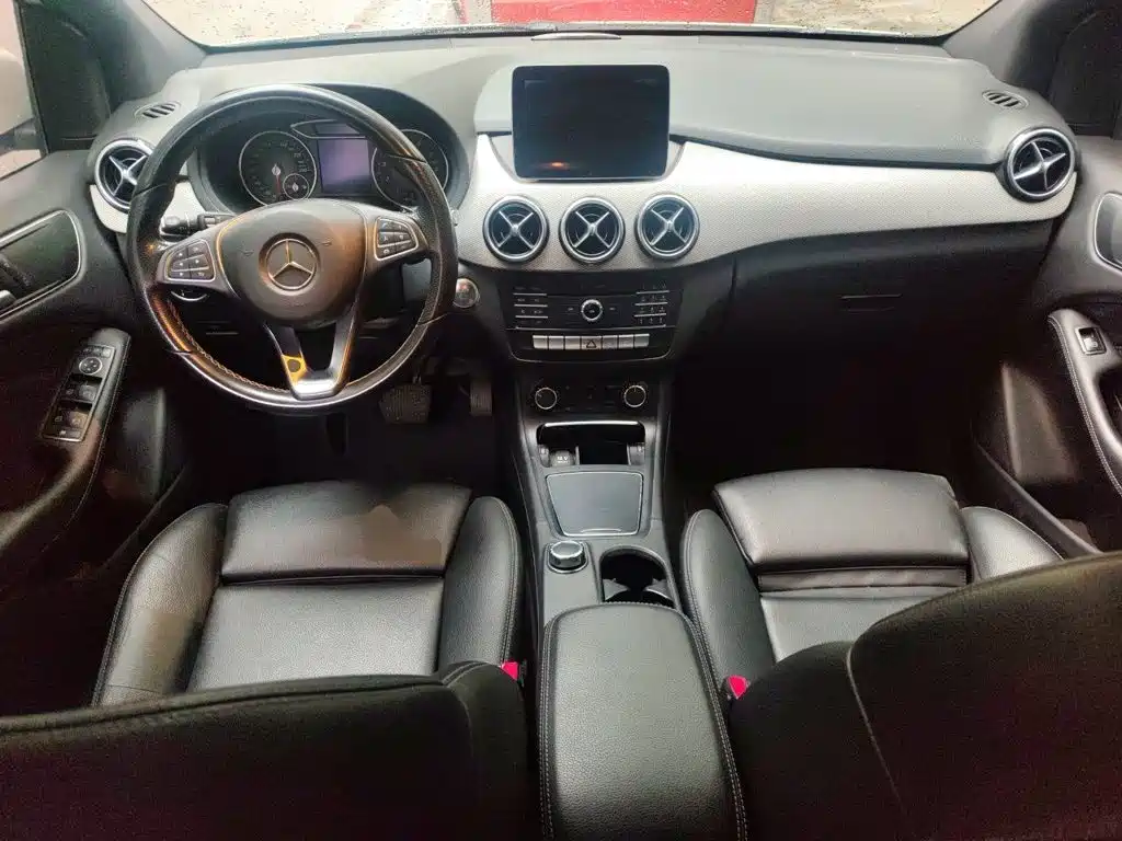 Mercedes-Benz B-Class — миниатюра 5