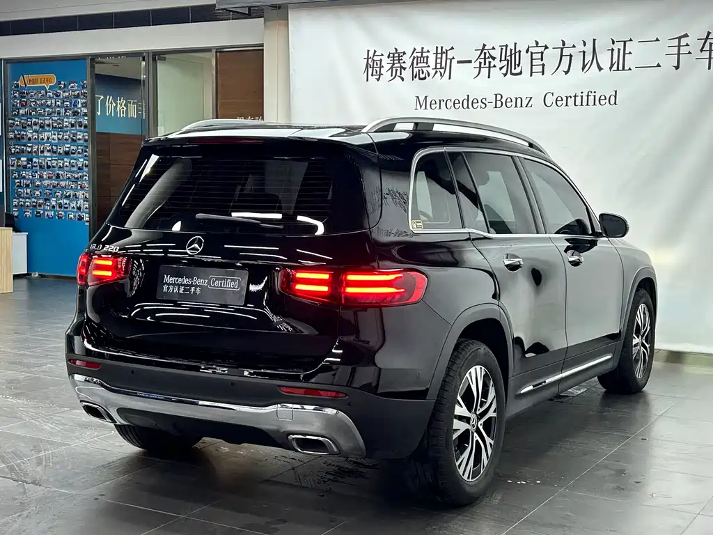 Mercedes-Benz GLB — миниатюра 5