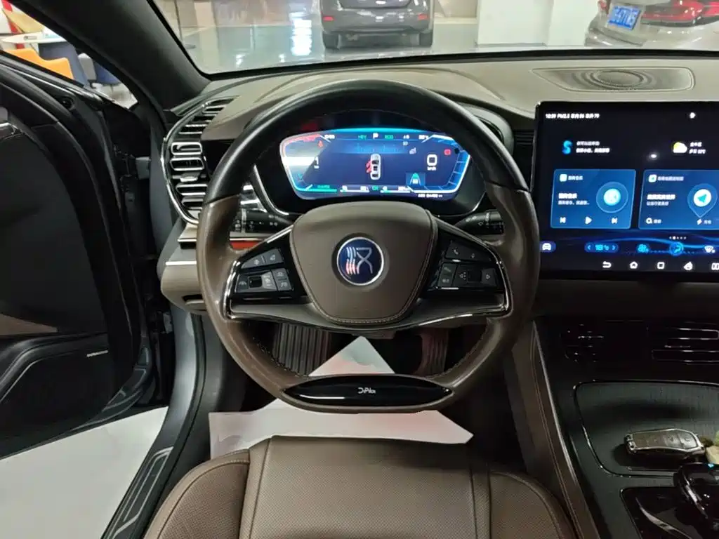 BYD Han — миниатюра 11