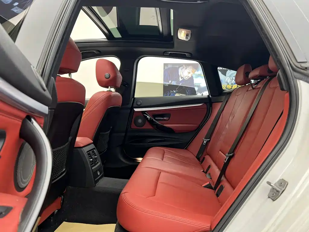 BMW 3 Series GT — миниатюра 18