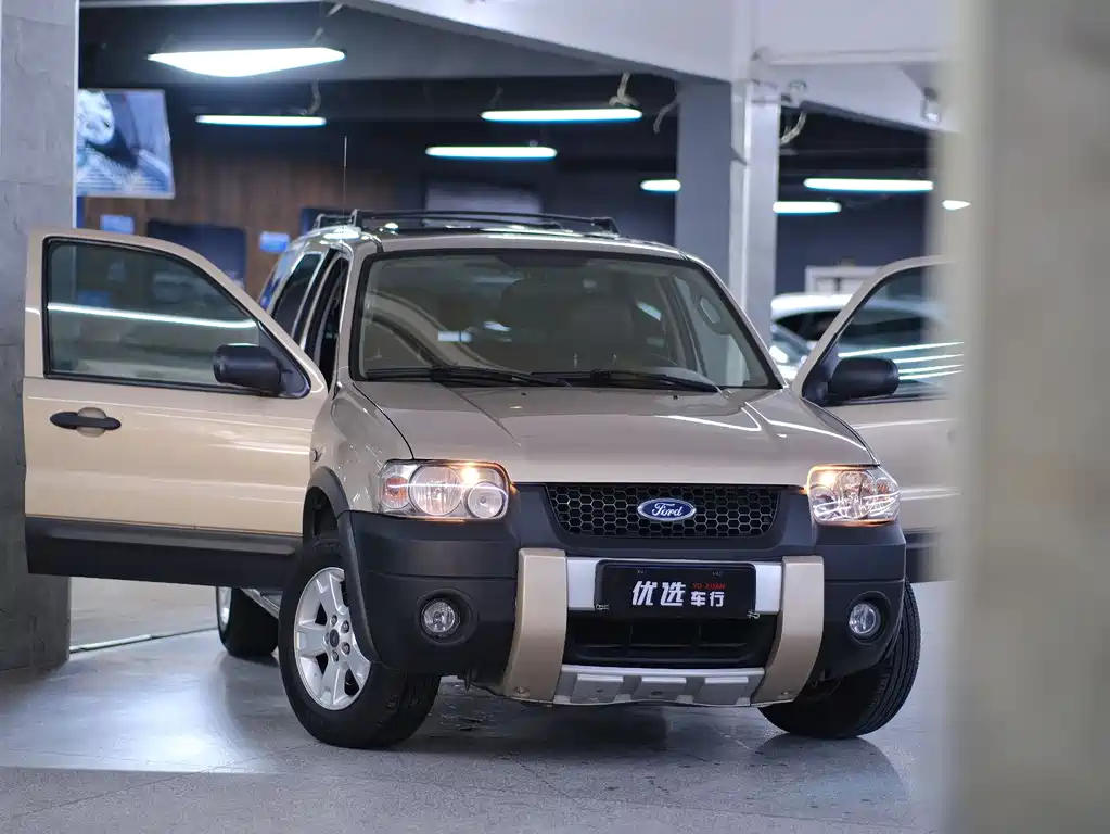 Ford Escape — фотографии объявления, Фото 11