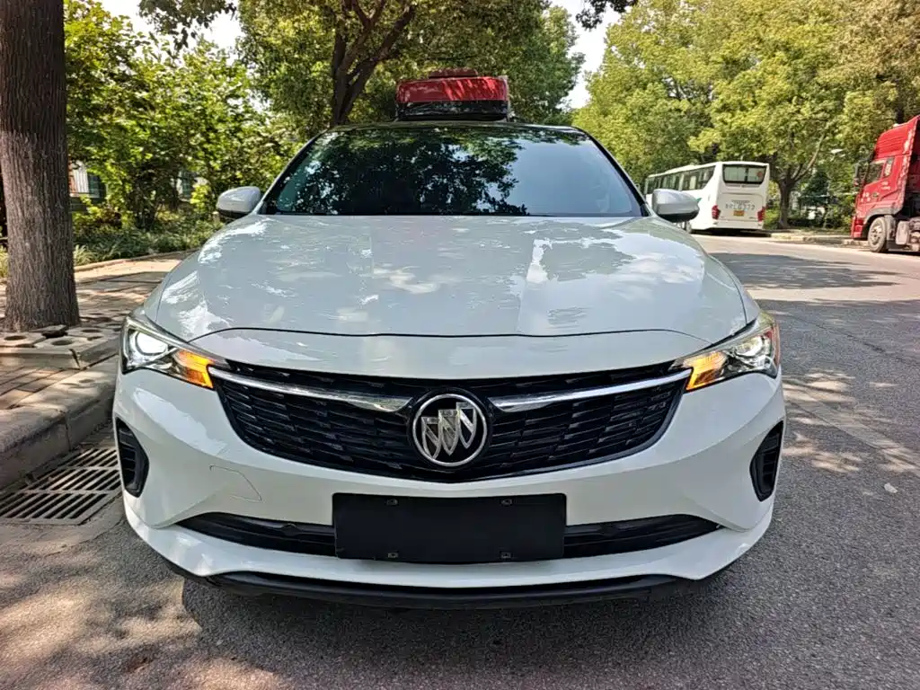 Buick Verano — миниатюра 3