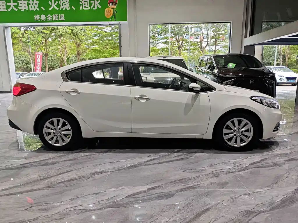 Kia K3 — миниатюра 18