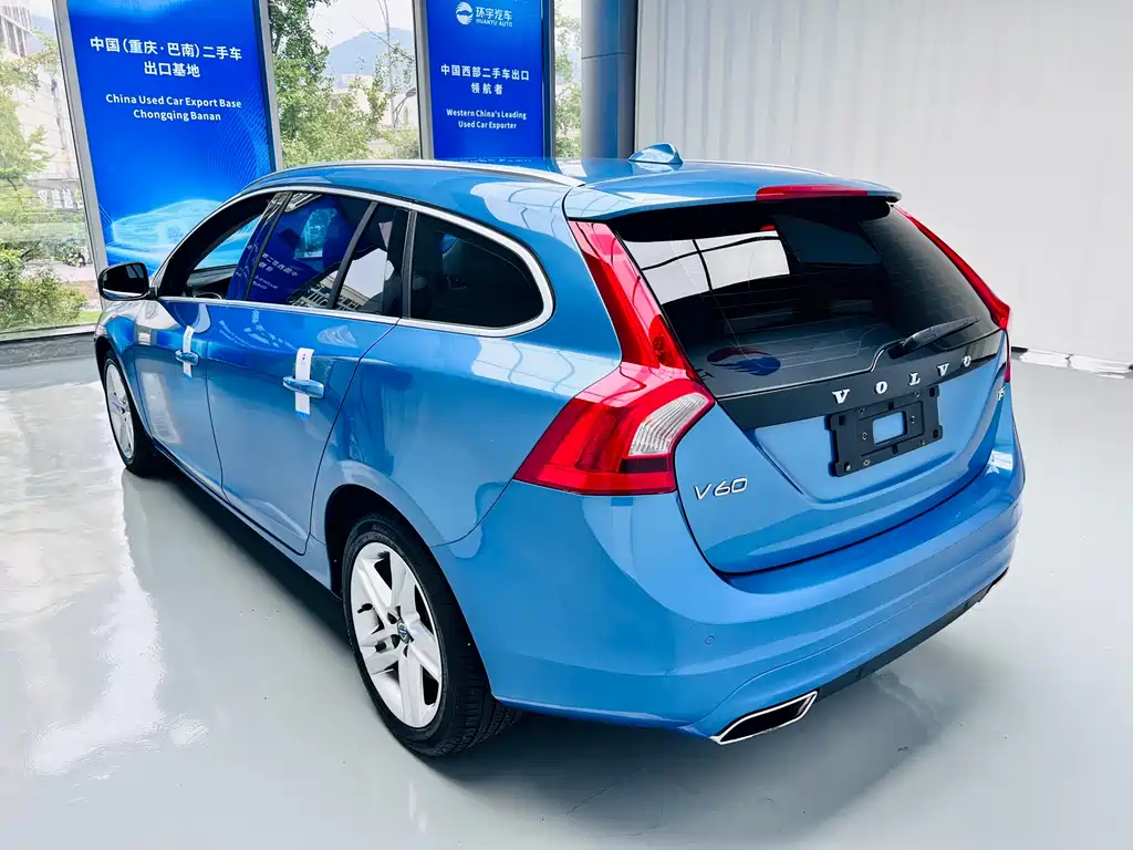 Volvo V60 — миниатюра 8