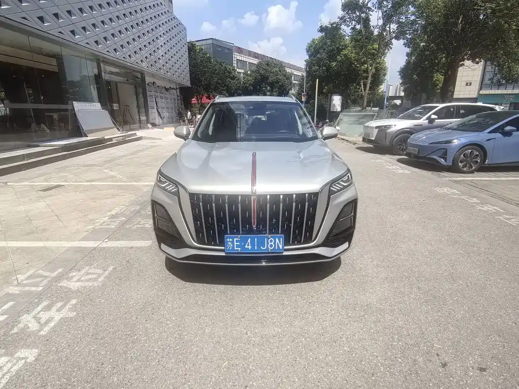 Hongqi Hongqi HS5 — миниатюра 2
