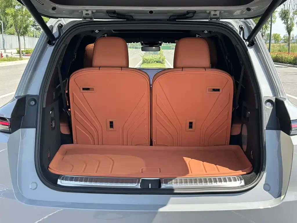 Li Auto L9 2025 Ultra