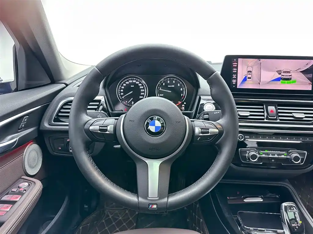 BMW 1 Series Facelift 125i M Sport Night Edition, фото 7