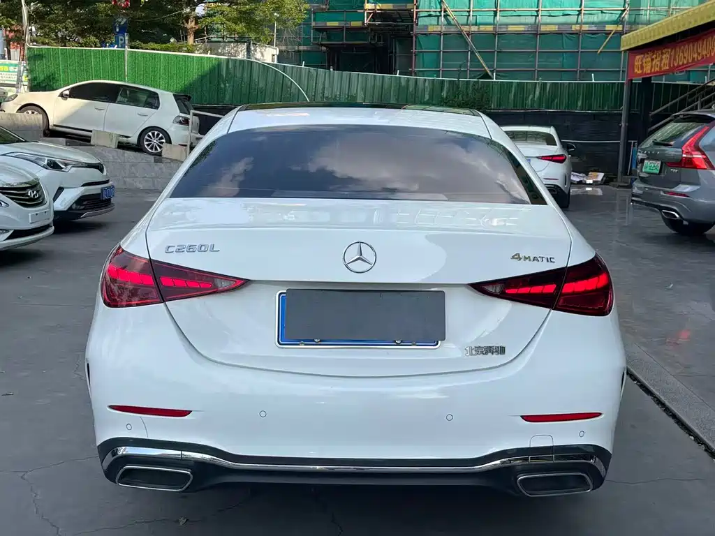 Mercedes-Benz C-Class — миниатюра 5