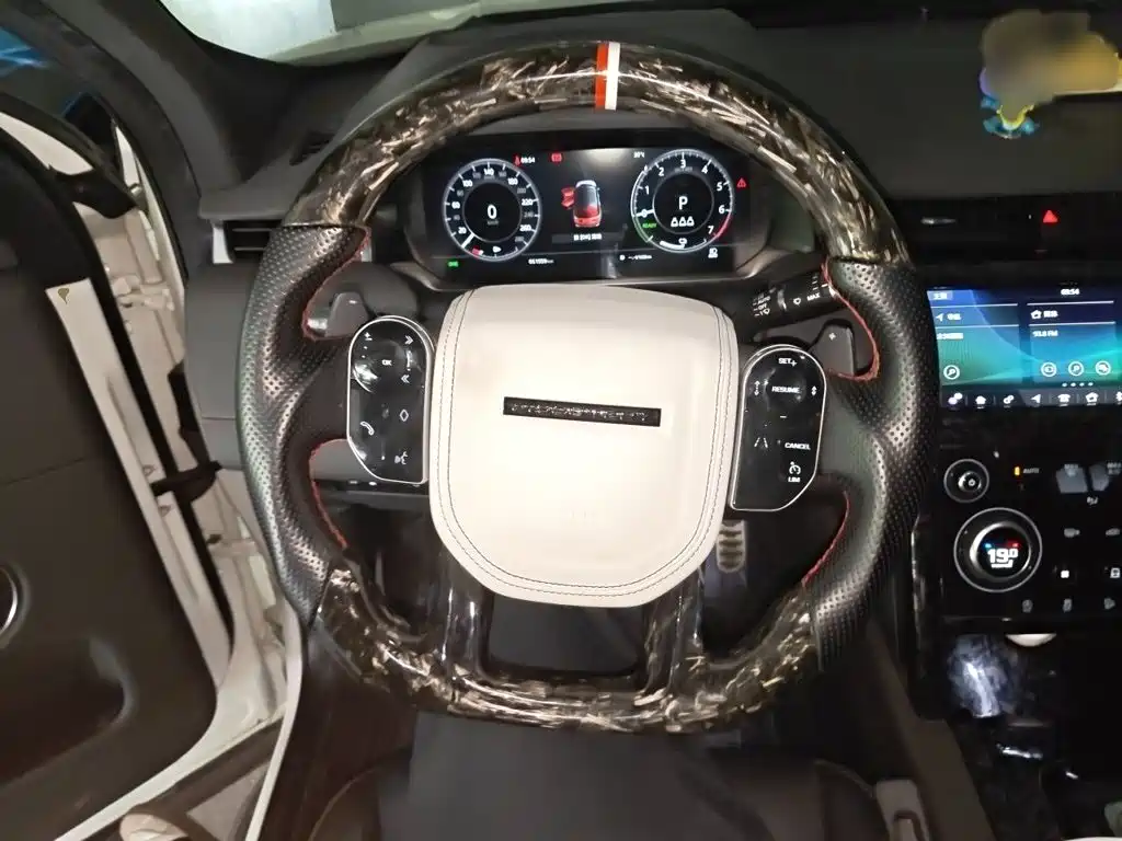 Land Rover Discovery Sport Hybrid — миниатюра 3