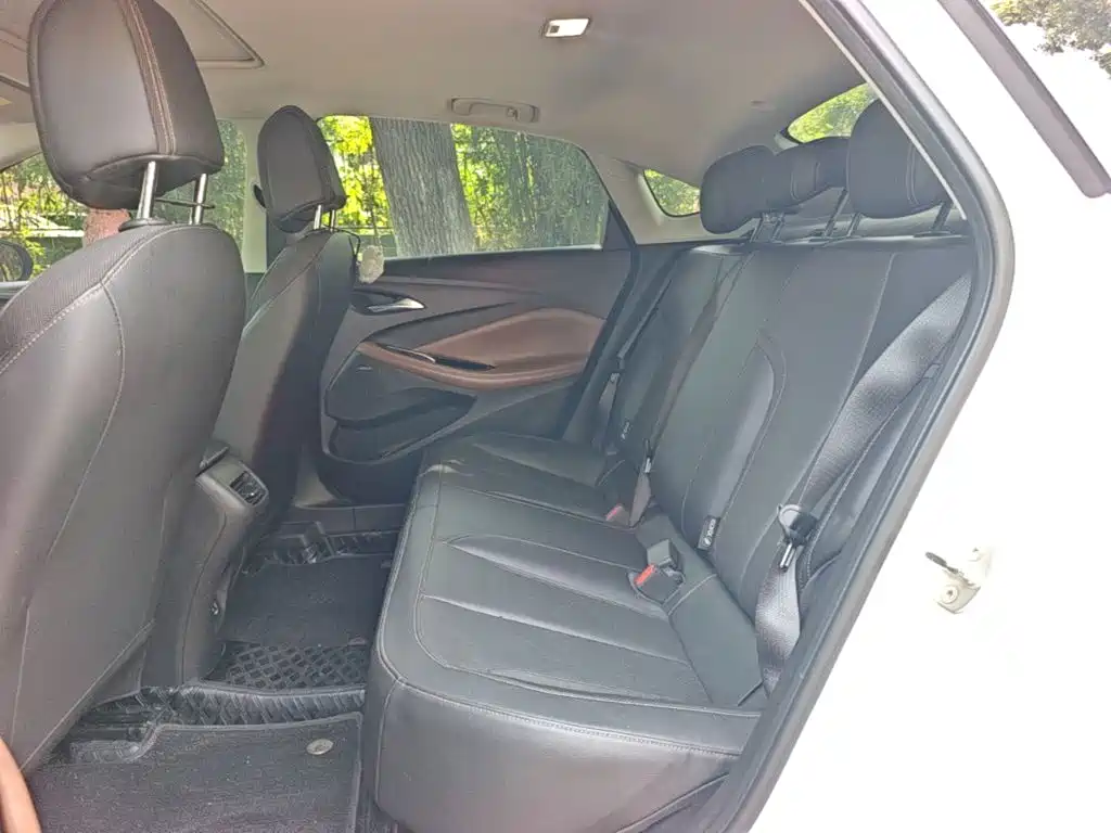 Buick Verano — миниатюра 17