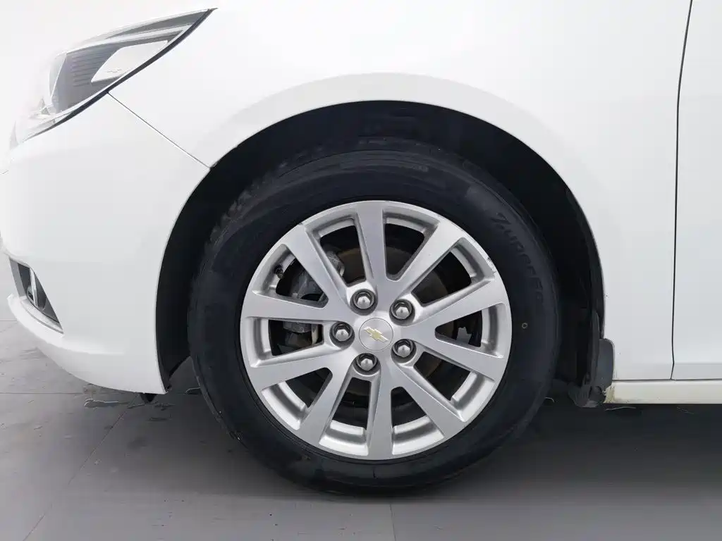 Chevrolet Malibu — миниатюра 17