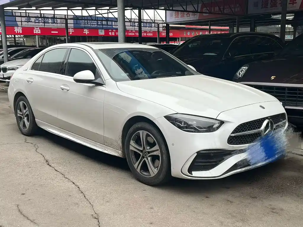 Mercedes-Benz C-Class 2022