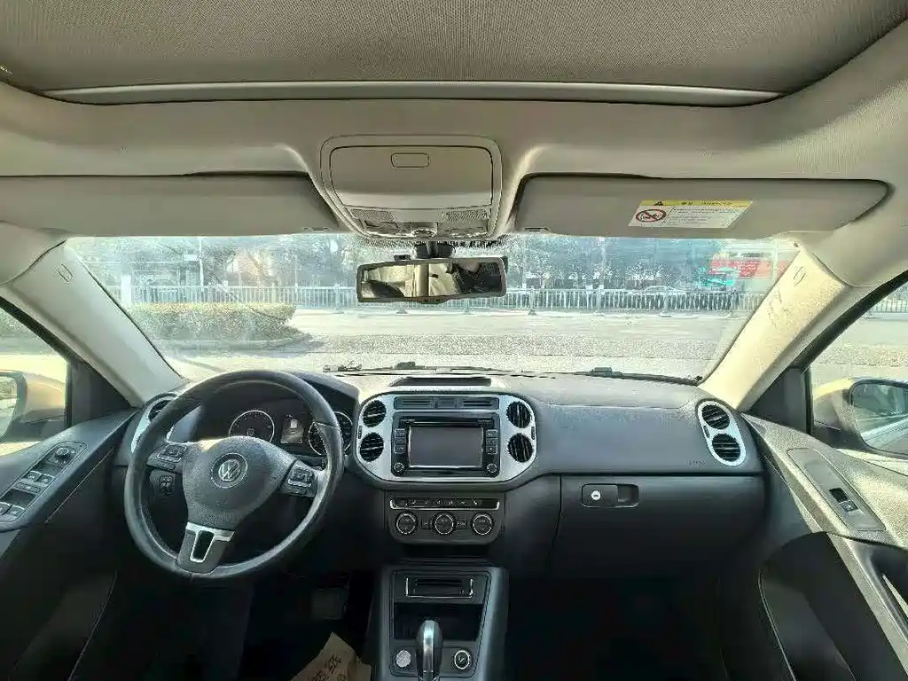 Volkswagen Tiguan — миниатюра 6
