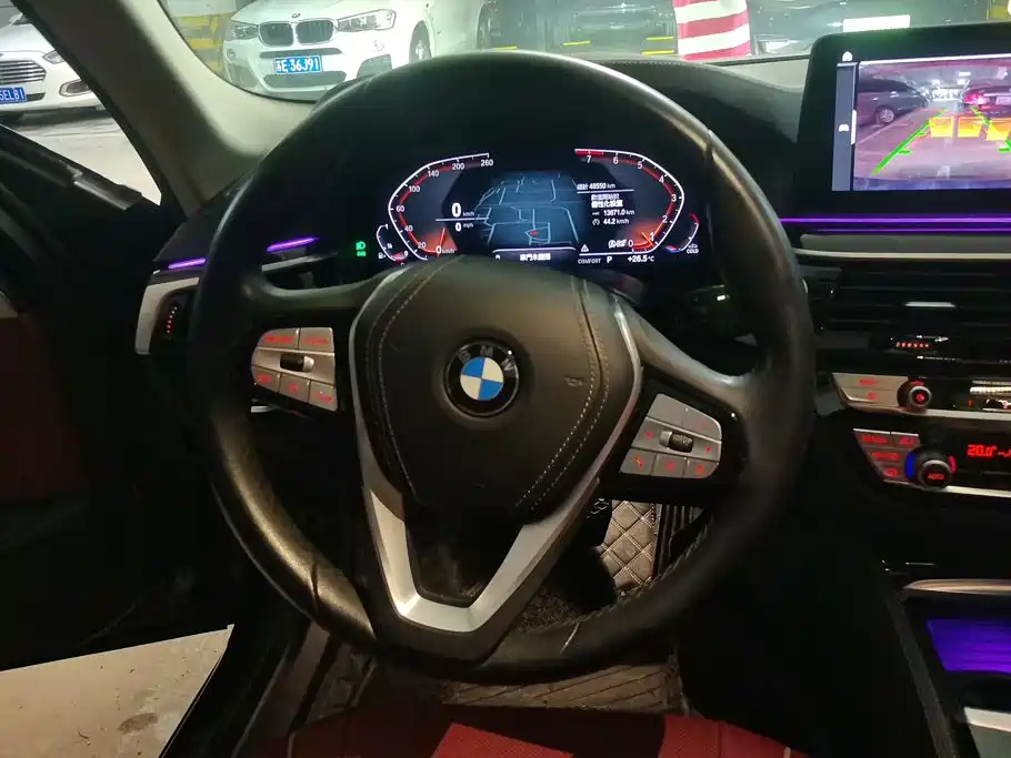 BMW 5 Series — миниатюра 15