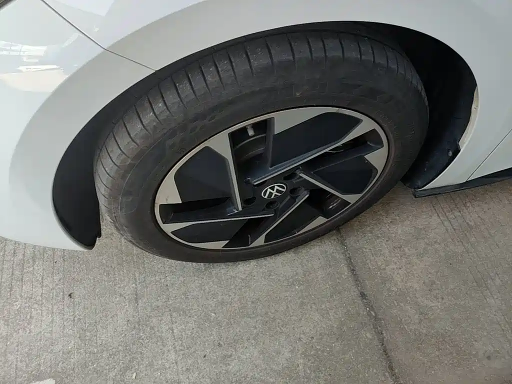 Volkswagen ID.3 — миниатюра 23