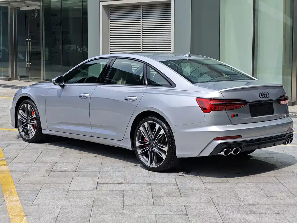 Audi S6 — миниатюра 4