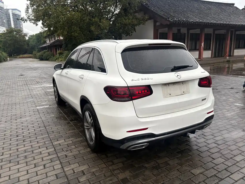 Mercedes-Benz GLC — миниатюра 8