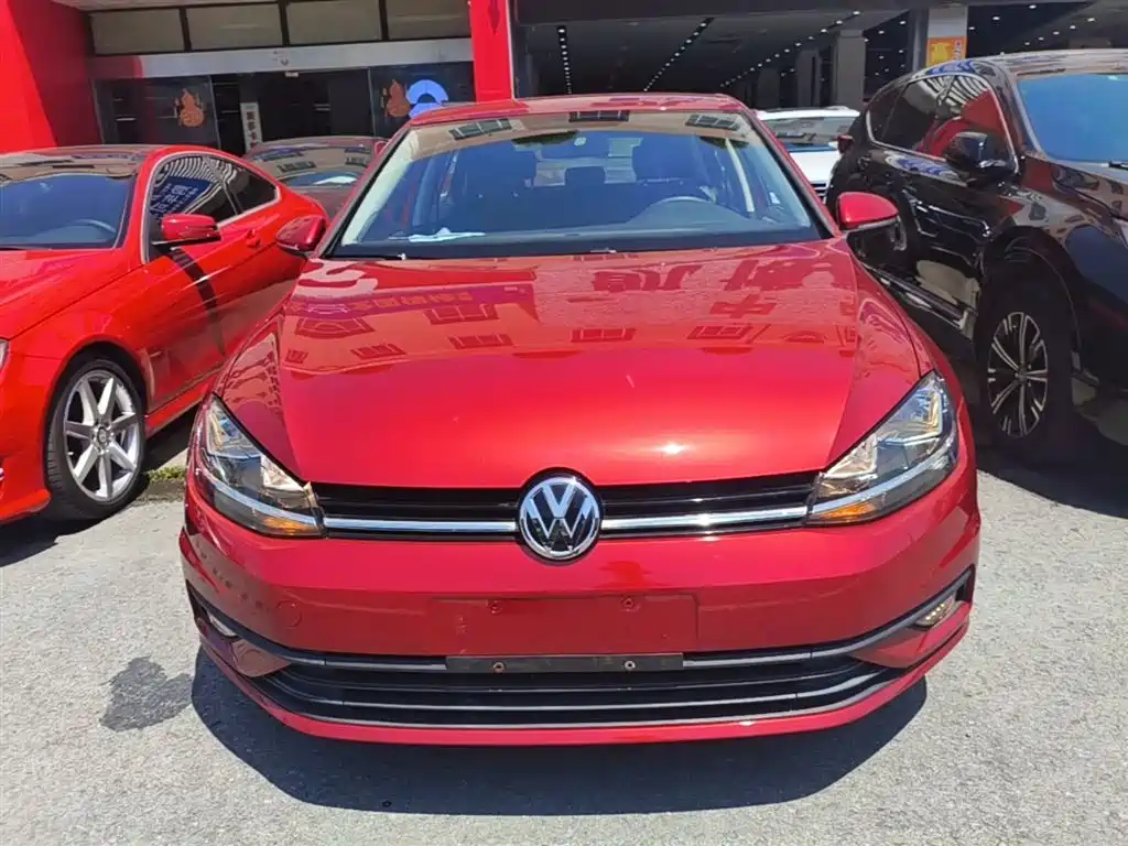 Volkswagen Golf 2018 1.6L AT Fashion