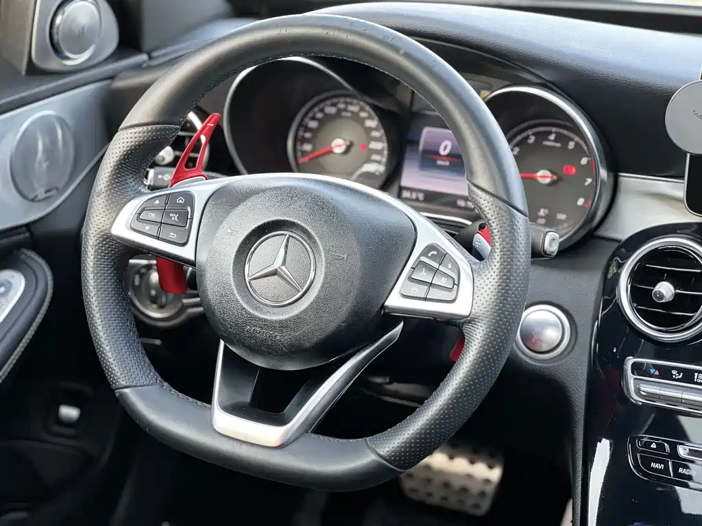 Mercedes-Benz C-Class — миниатюра 15