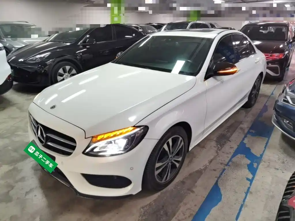 Mercedes-Benz C-Class — миниатюра 2