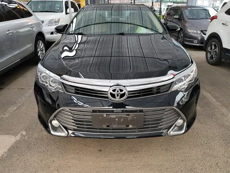 Toyota Camry 2015 2.0E Elite
