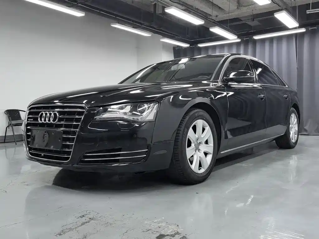 Audi A8 2011
