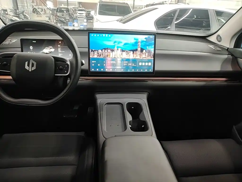Leapmotor Leapmotor C10 — миниатюра 14